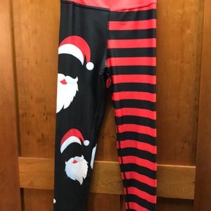 Vastitch holiday leggings